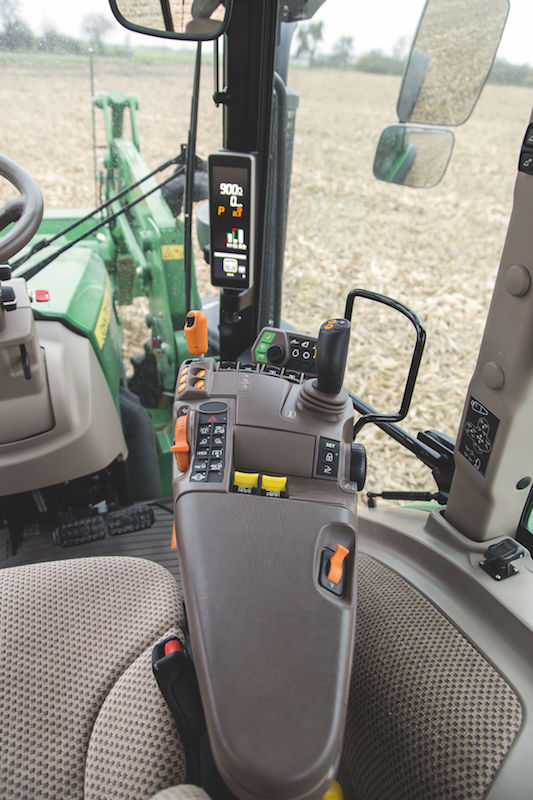 John Deere 5125R w teście „top agrar Polska”.
