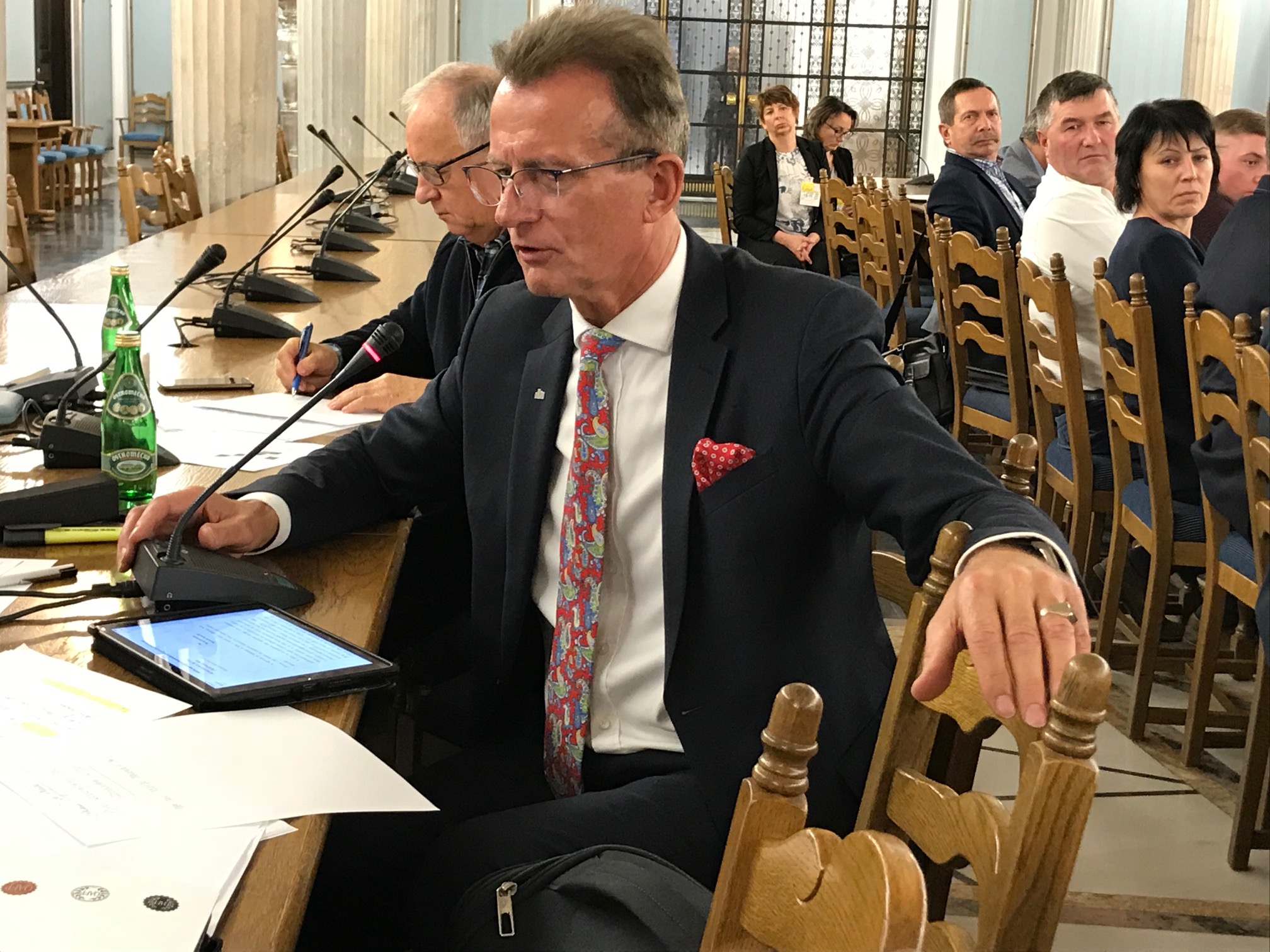 Zbigniew Ajchler, poseł na Sejm RP i jednocześnie producent trzody chlewnej.