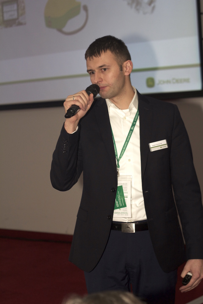 Bogdan Kaźmierczak, John Deere Polska Sp. z o.o.