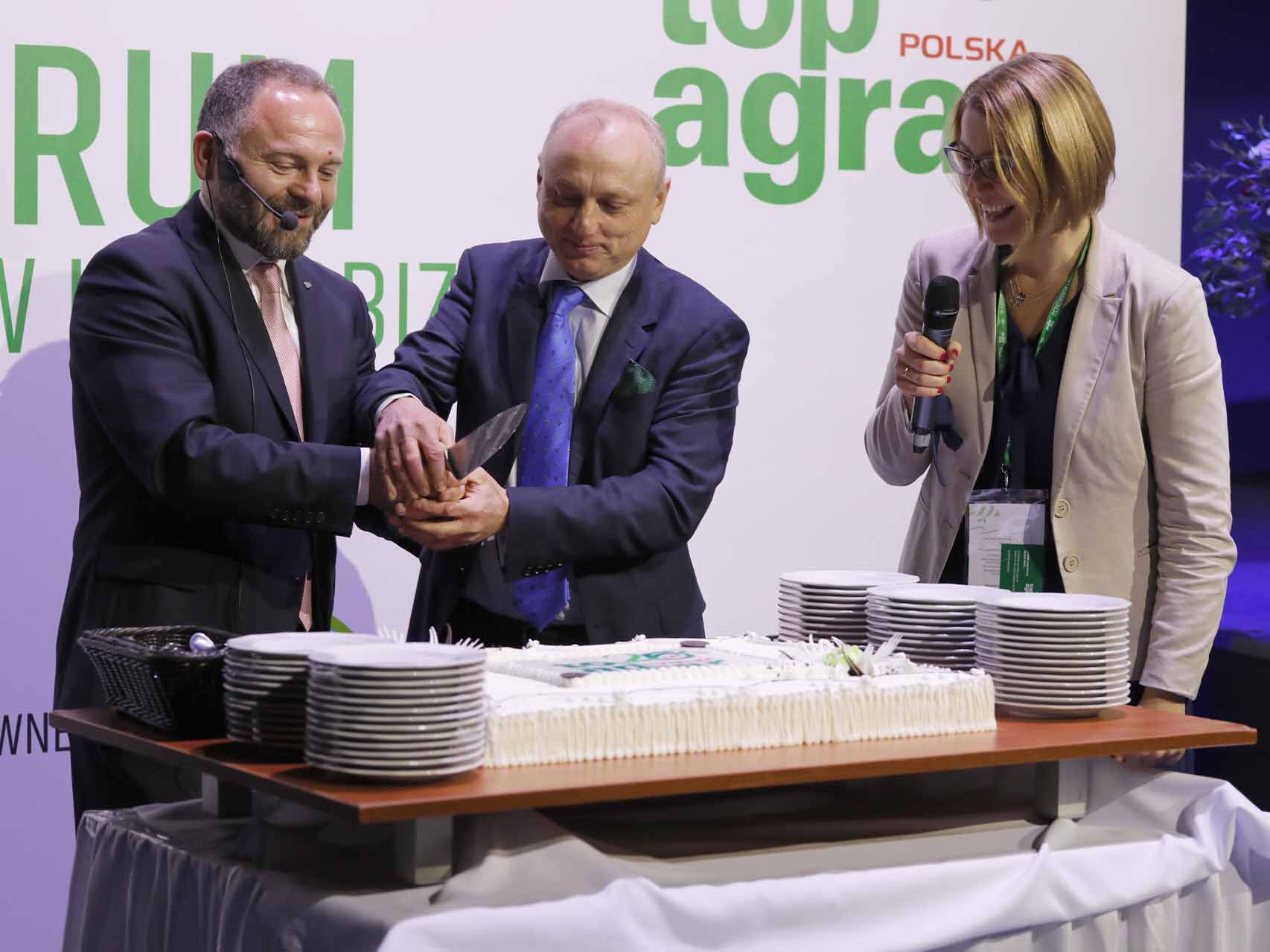 Jak urodziny, to musi być i tort. A my mieliśmy nawet dwa – oba przepyszne!