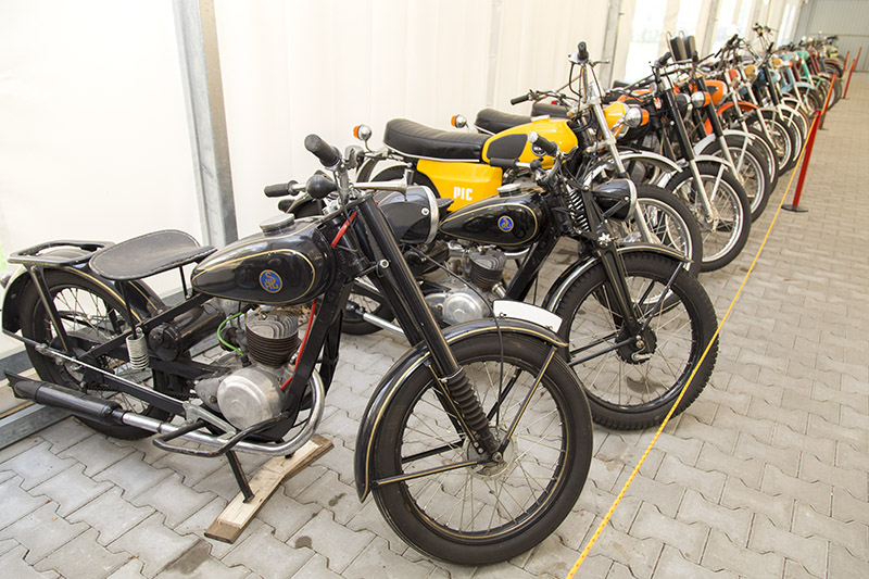 Muzeum Motoryzacji w Nieborowie.