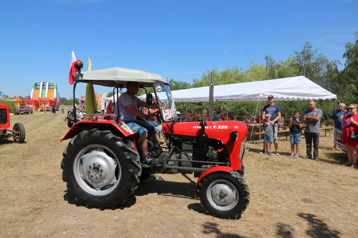 Retro Show - Traktory Sady 2019