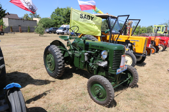 Retro Show - Traktory Sady 2019