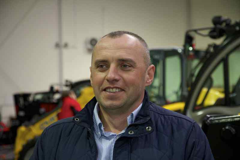 Opcje wyposażenia ładowarki MLA prezentował Wojciech Mańkiewicz z Manitou Polska