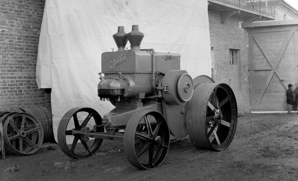 Traktor Bubba UT2 z roku 1929