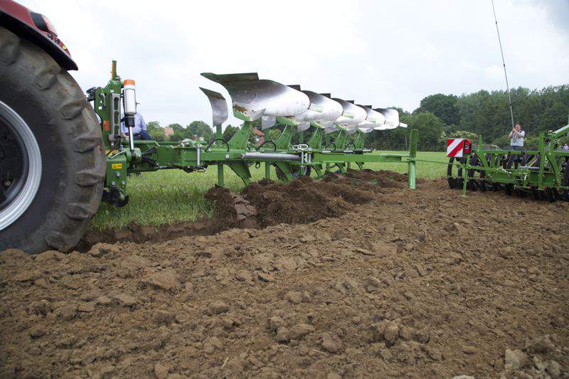 Pług Cayron to najmłodsze dziecko inżynierów Amazone.