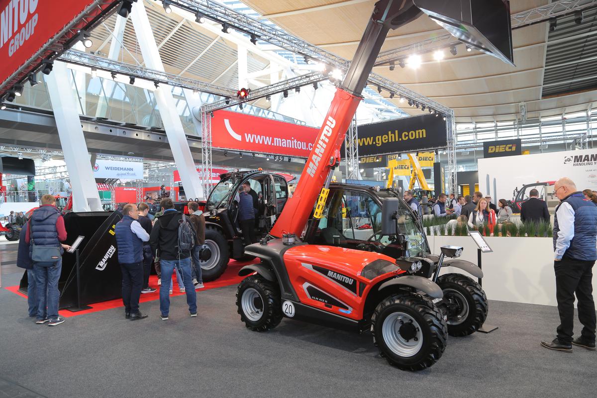 Obok rozwoju małych ładowarek Manitou stawia na rozwój oferty największych maszyn NewAg XL o udźwigu 5–6 ton.