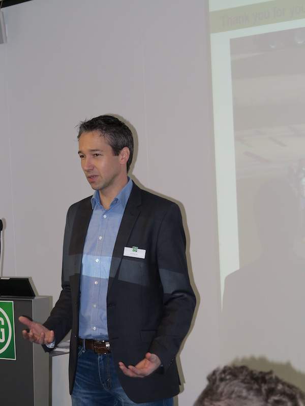 Andreas Ai, który jest kierownikiem wydziału testów maszyn samojezdnych wyjaśnił tajniki badań DLG.