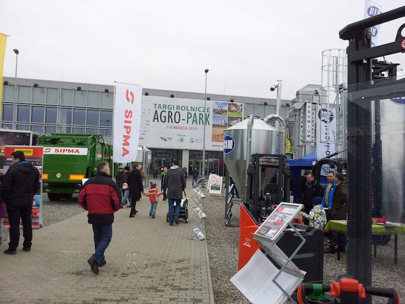 W Lublinie do niedzieli 8 marca br. zwiedzać można targi Agro-Park, prezentujące technikę rolniczą, najnowsze środki do produkcji rolnej, hodowli i sadownictwa. 