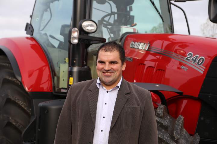 Mateusz Kamrowski - kierownik oddziału Agro Rami we Wrześni.