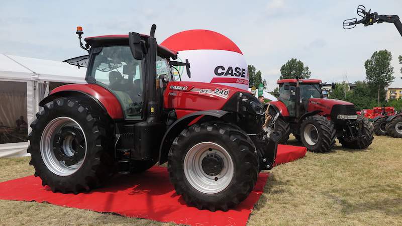 Nowy model Case IH Puma 240 CVX.
