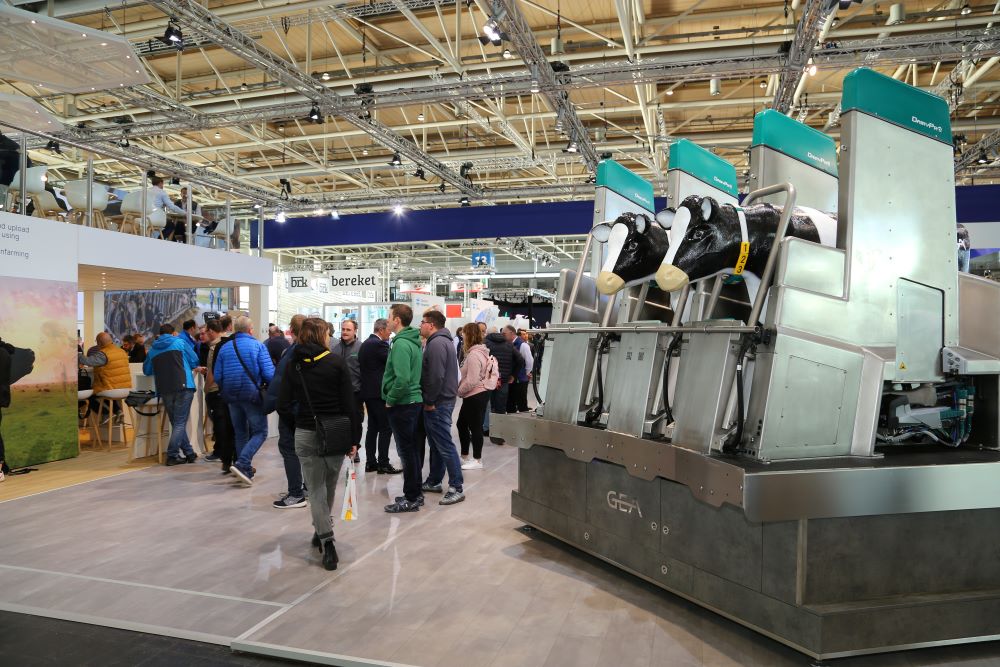 W tegorocznych targach EuroTier wzięło udział ok. 1700 wystawców z 55 krajów