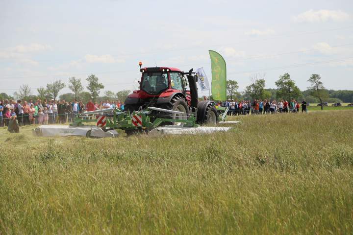 Valtra + Samasz KDD941