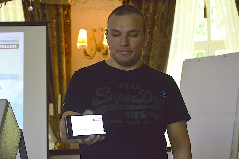 Jari Koivuluoma - informatyk i hodowca trzody chlewnej z Finlandii, Pellon