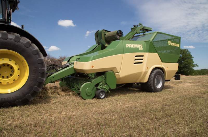Krone Premos 5000 do produkcji peletu.