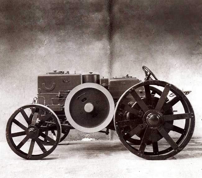 Prototyp pierwszego ciągnika Landini z tzw. silnikiem średnioprężnym "Testa Calda".
