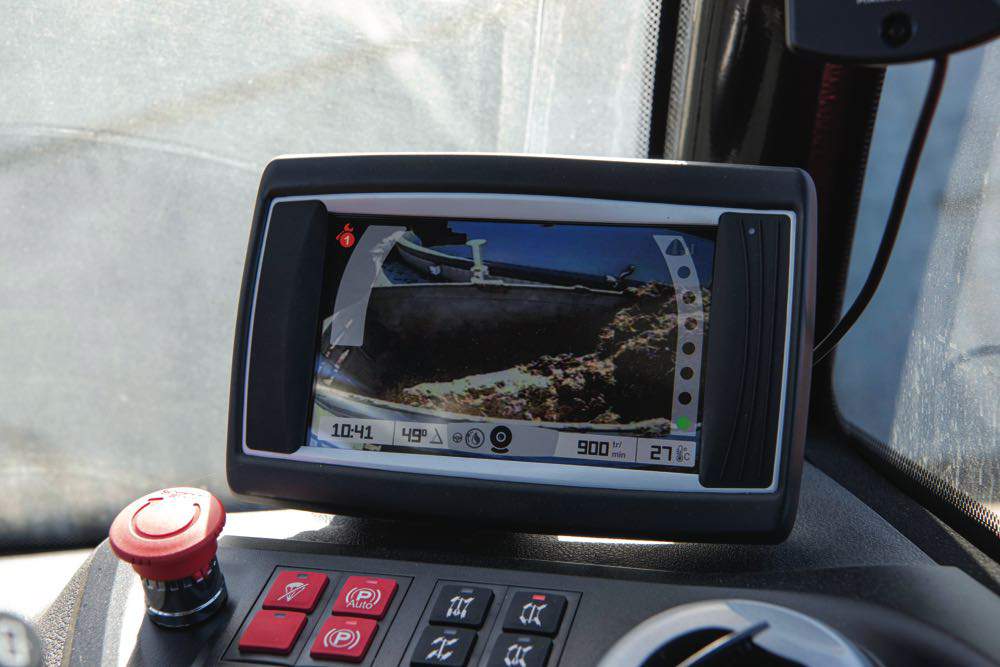 Kamera High View, która umożliwia operatorowi oglądanie wnętrza przyczepy podczas załadunku