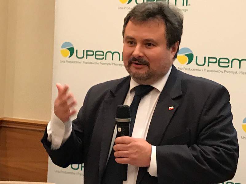 Marek Niechciał, prezes UOKiK apelował o zgłaszanie przypadków nieprawidłowych praktyk w handlu.