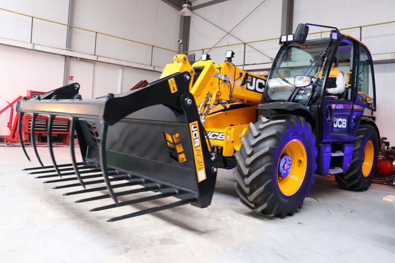 Nowa ładowarka teleskopowa JBC 538-70 AgriXtra.