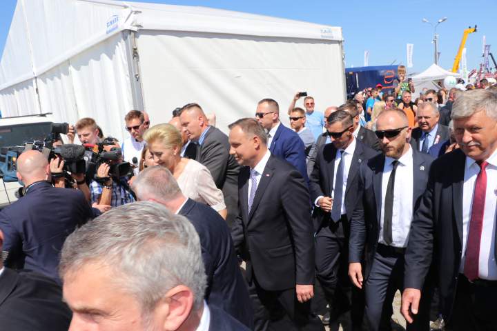 W sobotę targi odwiedził prezydent RP Pan Andrzej Duda wraz z żoną.
