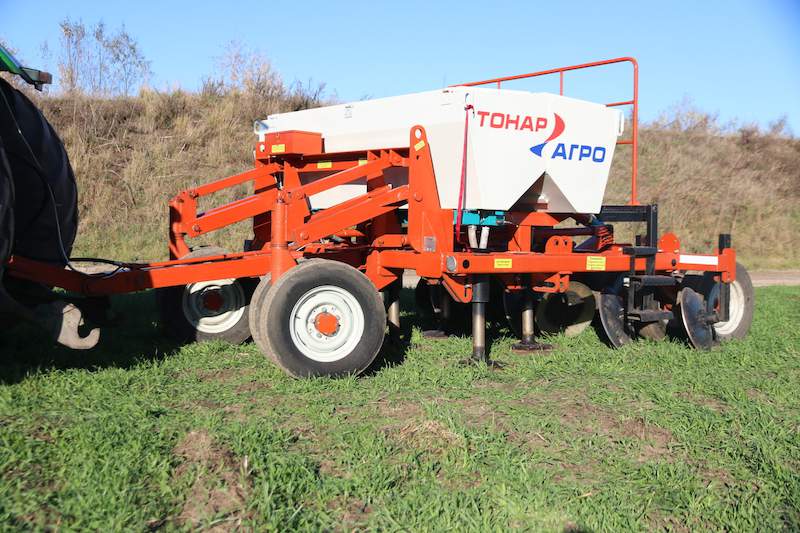 Agregat Tonar Agro do siewu w technologii tradycyjnej, uproszonej i pasowej.