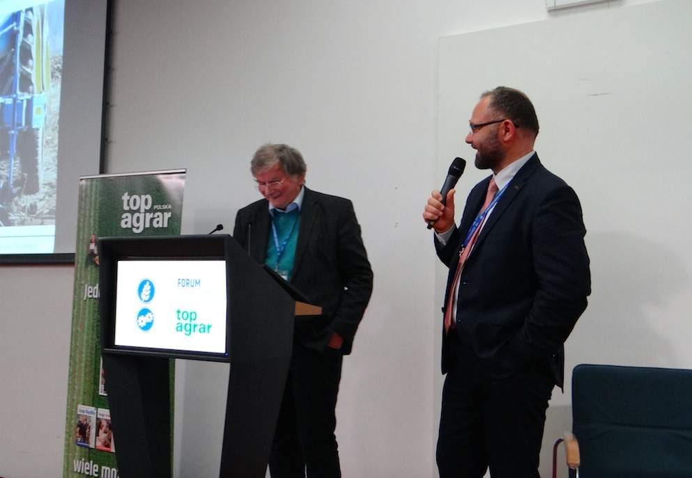 Rolf Klingel z N.U. Agrar GmbH oraz Karol Bujoczek, redaktor naczelny "top agrar polska".