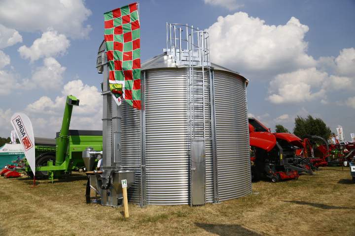 Wystawa maszyn rolniczych