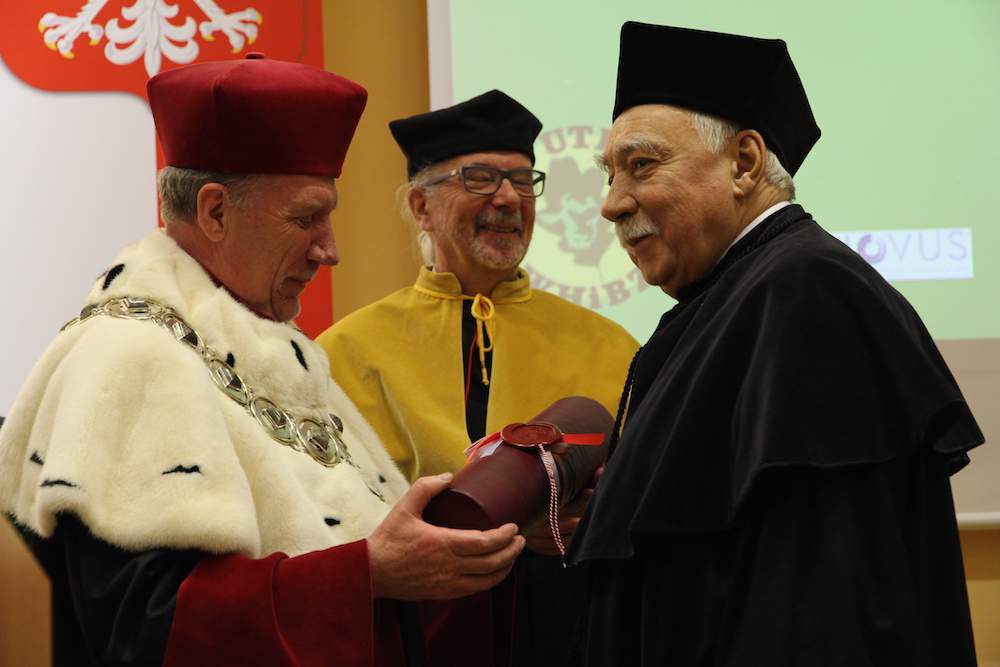 Prof. Andrzej Rutkowski z Katedry Żywienia Zwierząt Uniwersytetu Przyrodniczego w Poznaniu został doktorem Honoris Causa Uniwersytetu Technologiczno-Przyrodniczego w Bydgoszczy.
