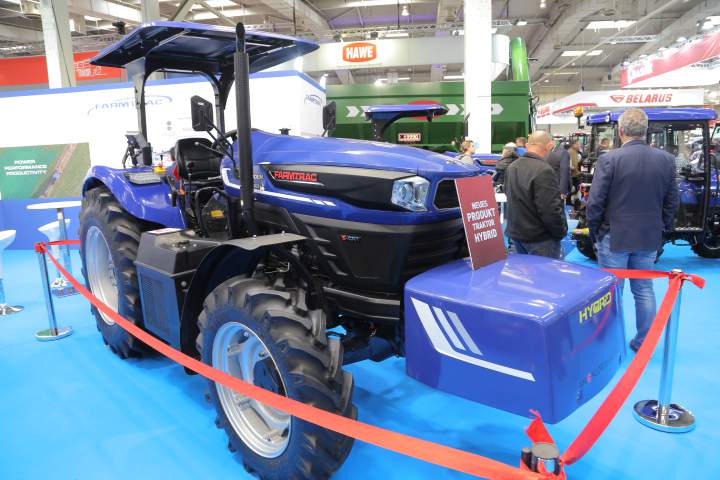 Debiutujący na Agritechnice hybrydowy ciągnik Farmtrac ma być produktem ekologicznym i ekonomicznym.