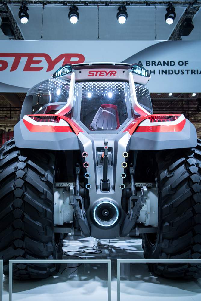 Agritechnica 2019: Traktor hybrydowy od Steyr