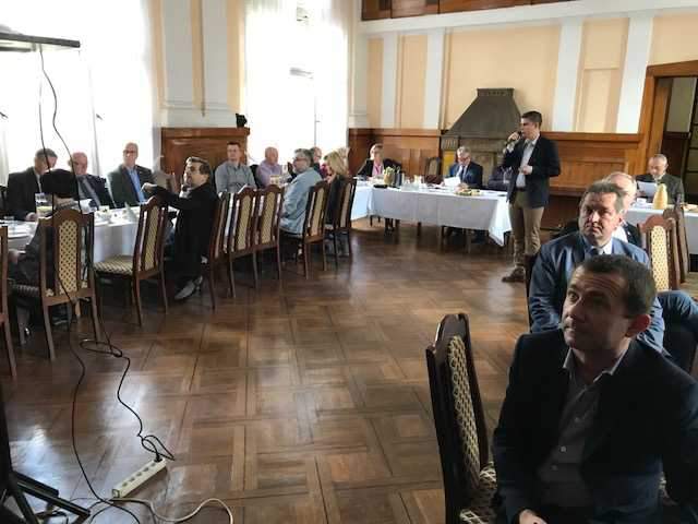 Podczas spotkania w Brodach dyskutowano m. in. na temat traktowania przez obecny rząd dużych gospodarstw rolnych.