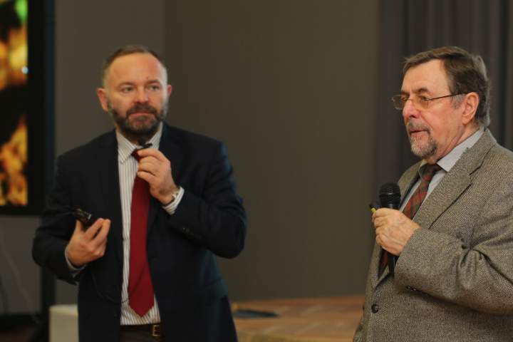 Karol Bujoczek, redaktor naczelny „top agrar Polska” oraz dr Hansgeorg Schönberger z NU Agrar.
