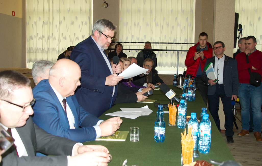 Spotkanie rolników z ministrem Ardanowskim w Grabicy