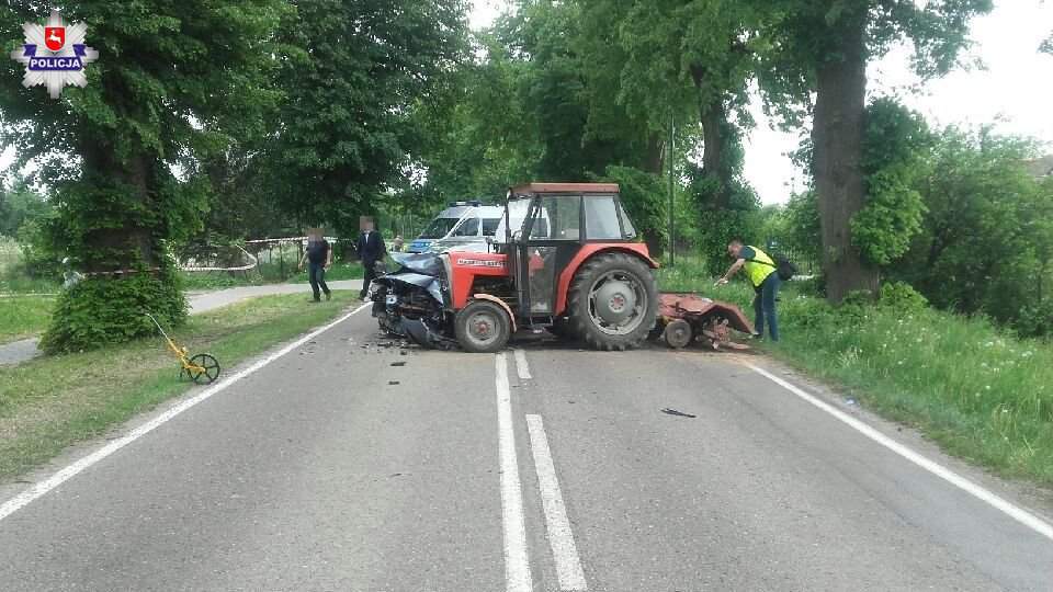 Czołowe zderzenie z ciągnikiem