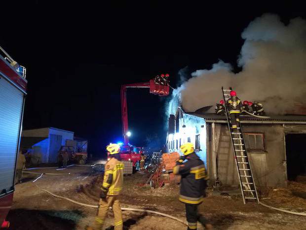 pożar stodoły Kowersk.jpg